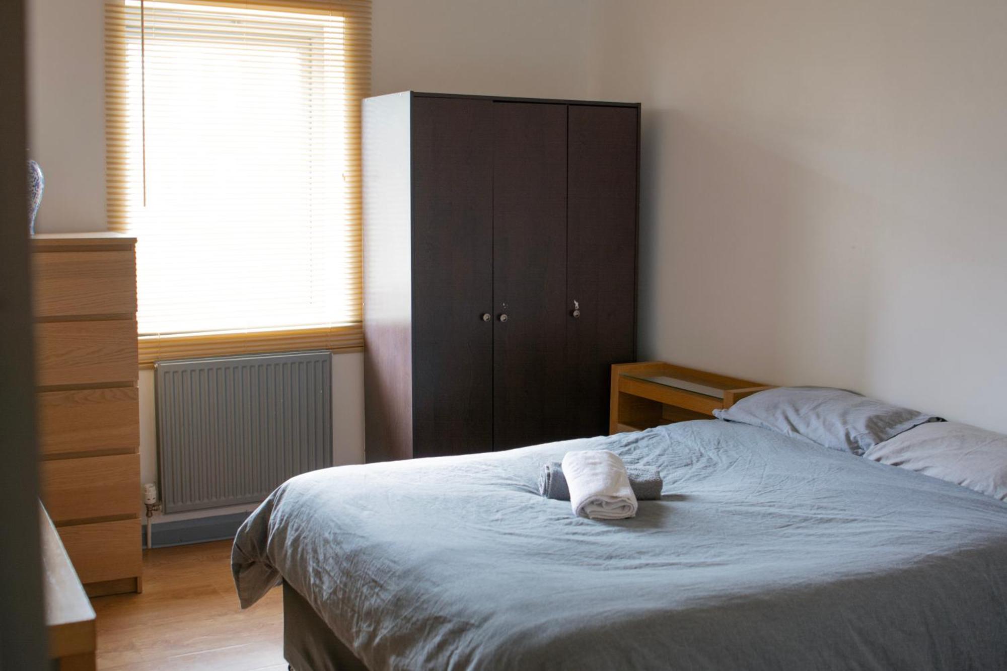 Well-Equipped 4 Bedroom House Close To City Centre Leeds  Exteriör bild