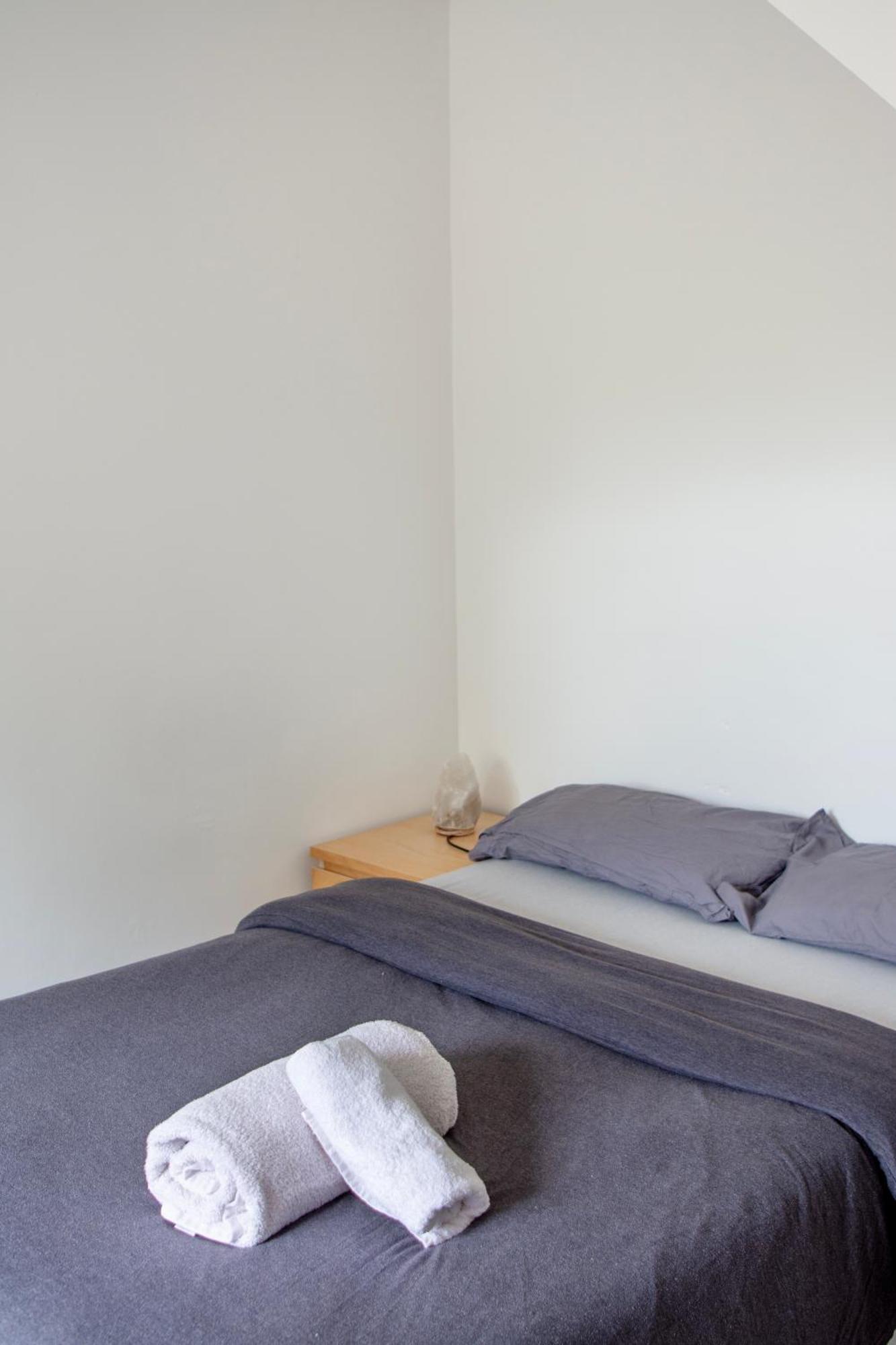 Well-Equipped 4 Bedroom House Close To City Centre Leeds  Exteriör bild